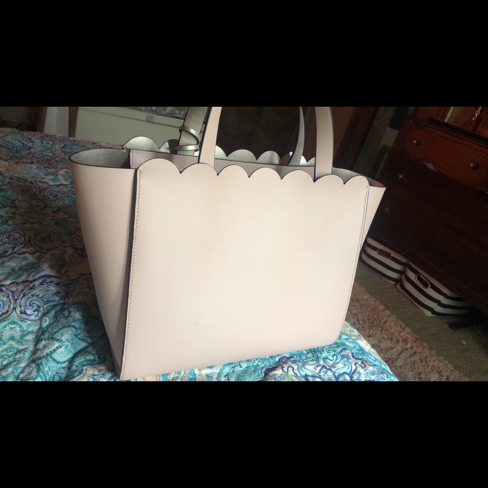 Kate Spade Purse - Picture 5 of 6